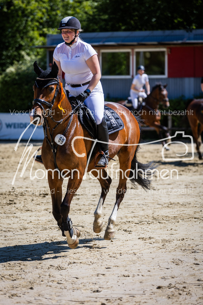 Donop24-ASprmstA-117 | MomenTaufnahmen Pferdesportfotos