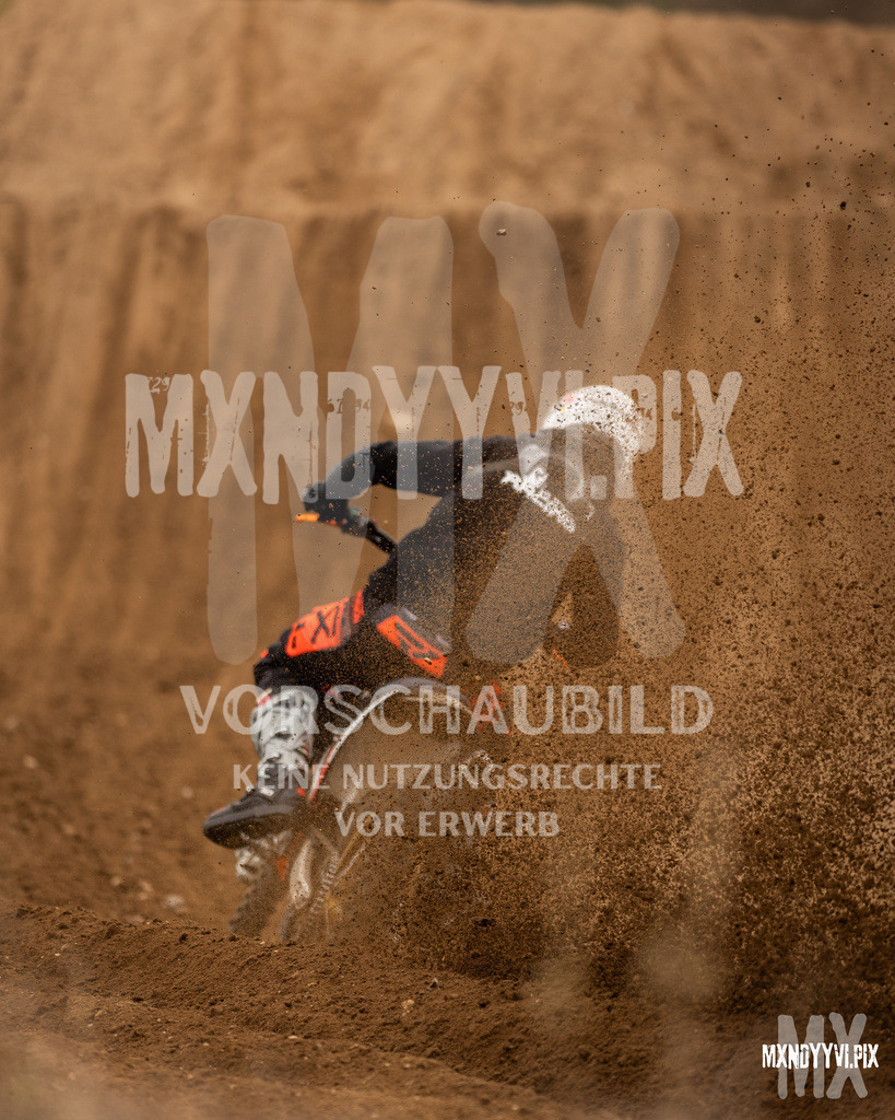 866A1550 | mxndyyvipix