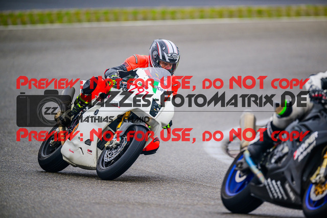 MaZZes_FotoMatrix_240519_6007705_6666 | Fotograf Mathias Schmid
Sportfotograf,
Eventfotograf,
Hochzeitsfotograf,
Portraitfotograf