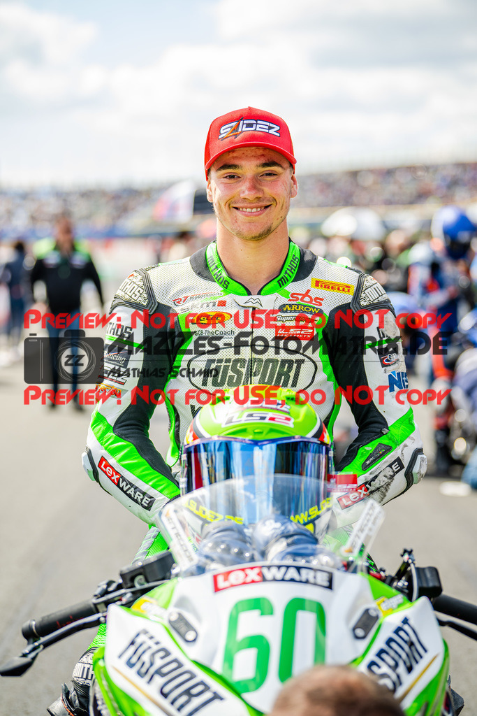 MaZZes_Fotomatrix-220424-97811 | Fotograf Mathias Schmid
Sportfotograf,
Eventfotograf,
Hochzeitsfotograf,
Portraitfotograf