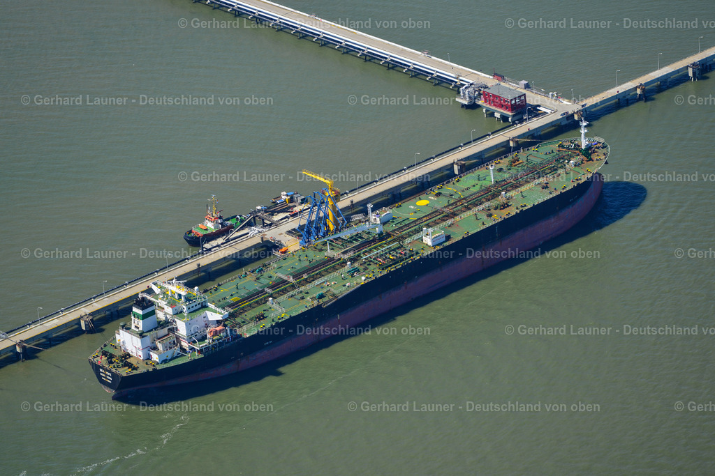 3621946 | Tanker in Wilhelmshaven, Oelumschlaganlage 2