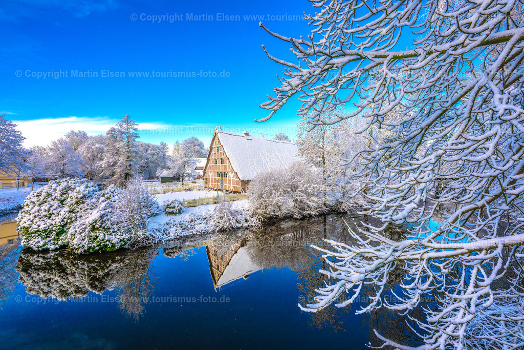 Stade Museumsinsel Altstadt Winter Schnee_ELS_2069030126 | Fotos aus den Touristenorten aus Norddeutschland. - Realisiert mit Pictrs.com