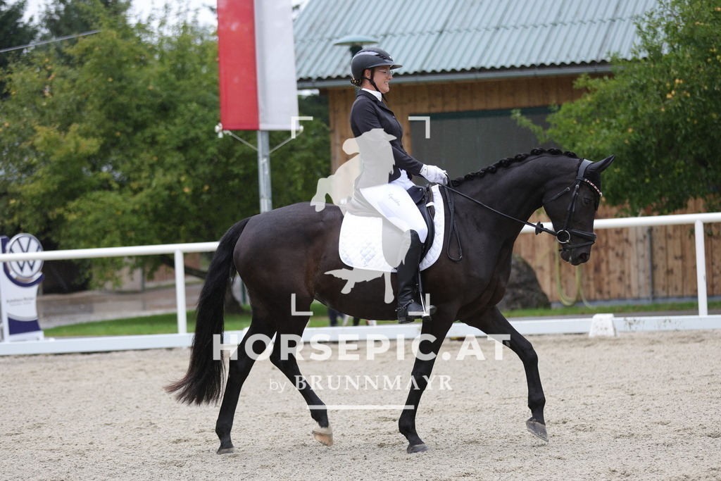 0P6A9938 | Willkommen bei Brunnmayr - Design & Fotografie – Ihrem Spezialisten für Reitturniere und Pferdeveranstaltungen in Oberösterreich, Salzburg und Bayern! Seit über 17 Jahren sind wir leidenschaftlich dabei.