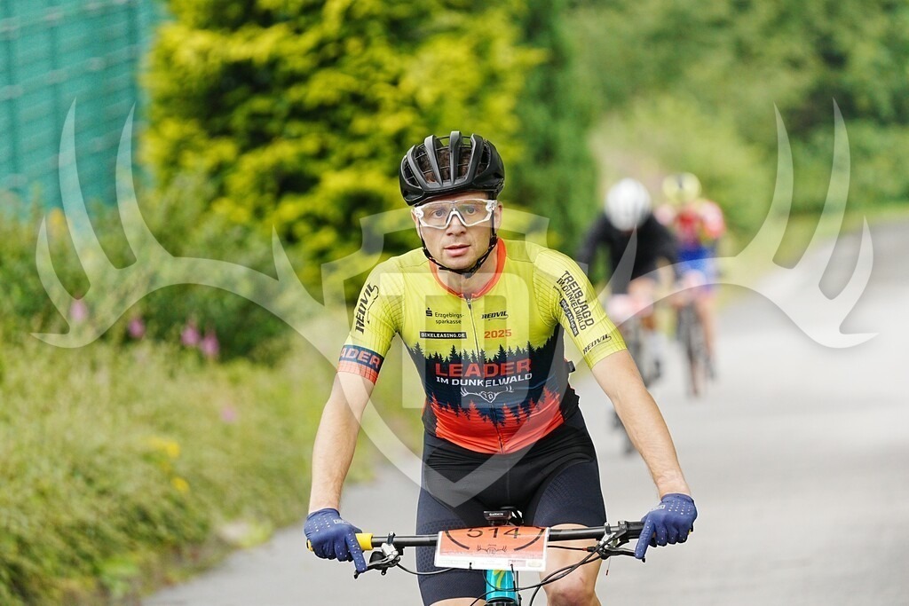 Image00065 | Fotogalerie der Treibjagd im Dunkelwald - Dein MTB Etappenrennen im Erzgebirge - Realisiert mit Pictrs.com