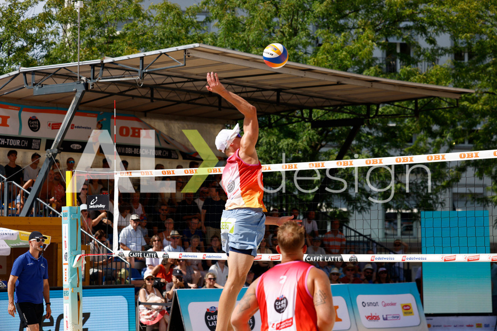 Obi BeachTour 2026 - Basel | BASEL, SWITZERLAND - JULY 18: LAURENZ LEITNER (AUT) during the Obi BeachTour 2026 match between HAGENBUCH / HAUSSENER (SUI) and LEITNER / KINDL (AUT) at Barfüsserplatz on July 18, 2026 in Basel, Switzerland. - Realisiert mit Pictrs.com