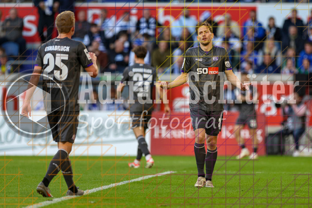 07.04.2026, GER, Fussball, Herren, 3. Liga, Saison 2025/2026, MSV Duisburg - VfL Osnabrück | Jannik Müller (Osnabrück) gestikuliert, Gestik 