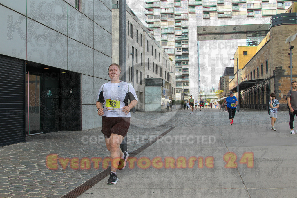 250920_1343_EV4_6547 | Sportfotografie im Rhein-Sieg Kreis, Köln, Bonn, NRW, Rheinland Pfalz, Hessen, etc. Unser Tätigkeitsfeld umfasst den Laufsport vom Volkslauf über den Marathon, Duathlon, Triathon bis zum Ultralauf wie Kölnpfad Ultra oder Schindertrail.