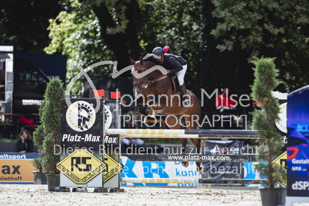 240912_OWLCh_AmateurM-417 | Deine schönsten Turniermomente als professionelle Fotos! Entdecke hochwertige Pferdesport-Fotografie im Online-Shop. Jetzt Fotos finden & bestellen!