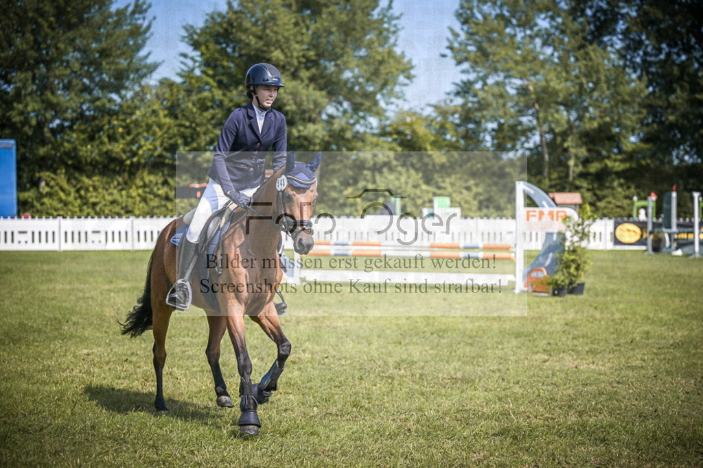 DOS_2516 | Entdecke hochwertige Reitturnierfotos von Foto Oger. Professionell, emotional und authentisch – jetzt Lieblingsmomente im Shop bestellen.Deutschlandweite Turnierfotografie. - Realisiert mit Pictrs.com