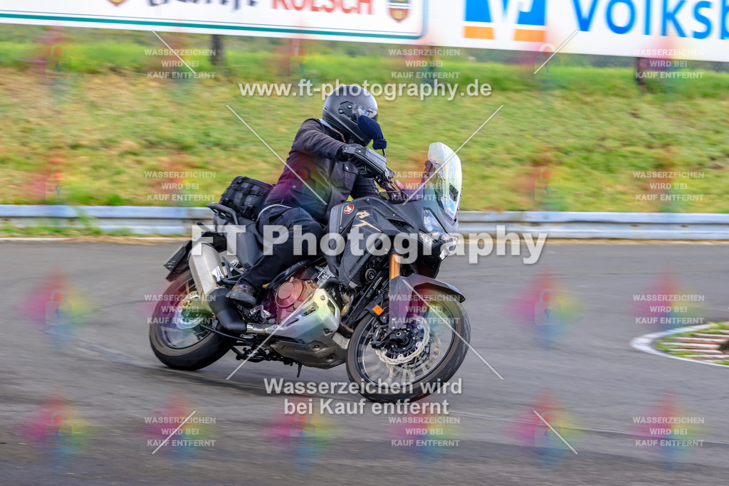 _OTO3576 | Hier findet Ihr Bilder von Touristenfahrten auf der Nürburgring Nordschleife oder von anderen Veranstaltungen die ich besucht habe. Viel Spass beim Durch Schauen 