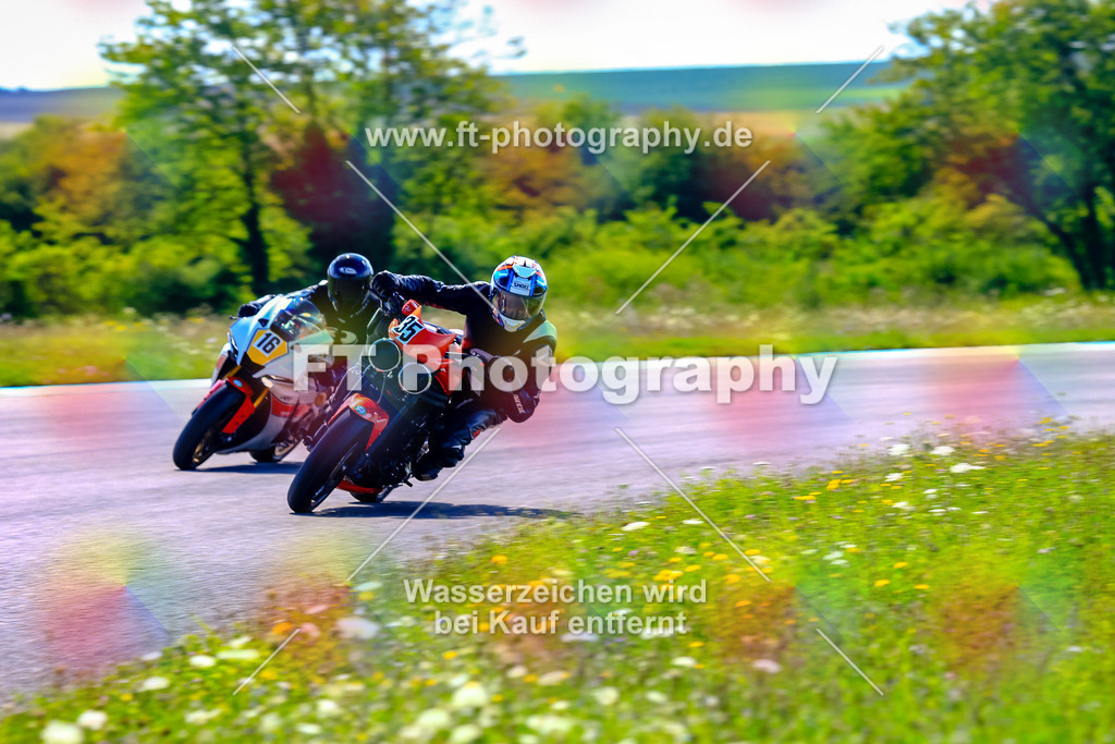 016-5845 | Hier findet Ihr Bilder von Touristenfahrten auf der Nürburgring Nordschleife oder von anderen Veranstaltungen die ich besucht habe. Viel Spass beim Durch Schauen 