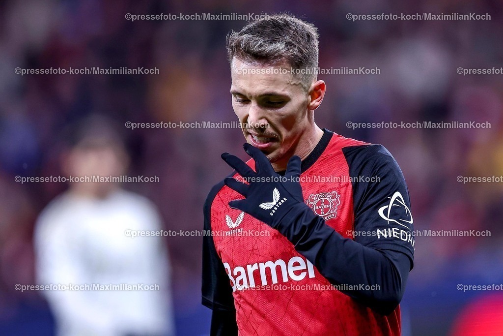 UCL29012502215 | 29.01.2025, Fußball, Bayer 04 Leverkusen - AC Sparta Prag, UEFA Champions League, 8. Spieltag, BayArena, Saison 2024 2025: Alejandro Grimaldo (Bayer04 Leverkusen #20)
