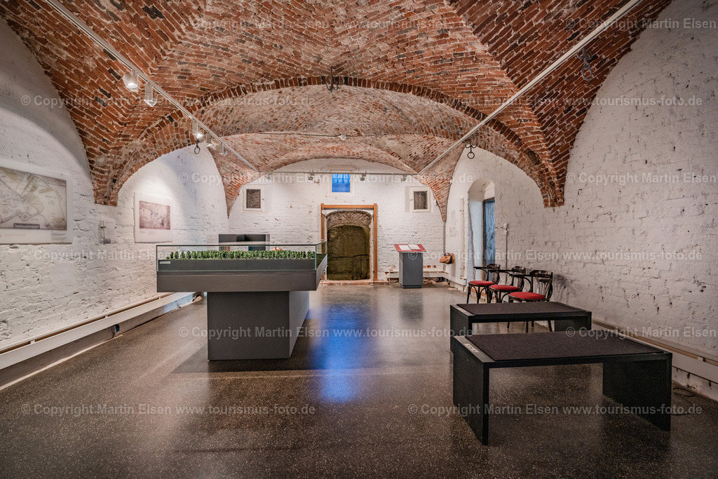 Agathenburg Schloss_ELS_1386130523 | Agathenburger Schloss - Realisiert mit Pictrs.com