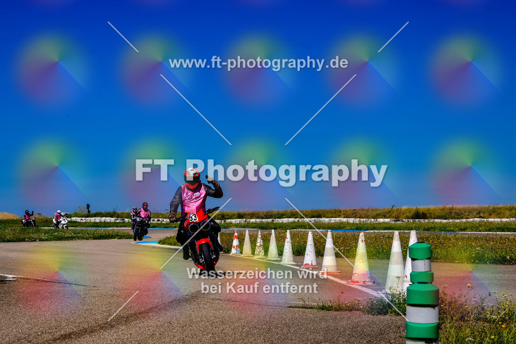 053-3009 | Hier findet Ihr Bilder von Touristenfahrten auf der Nürburgring Nordschleife oder von anderen Veranstaltungen die ich besucht habe. Viel Spass beim Durch Schauen 