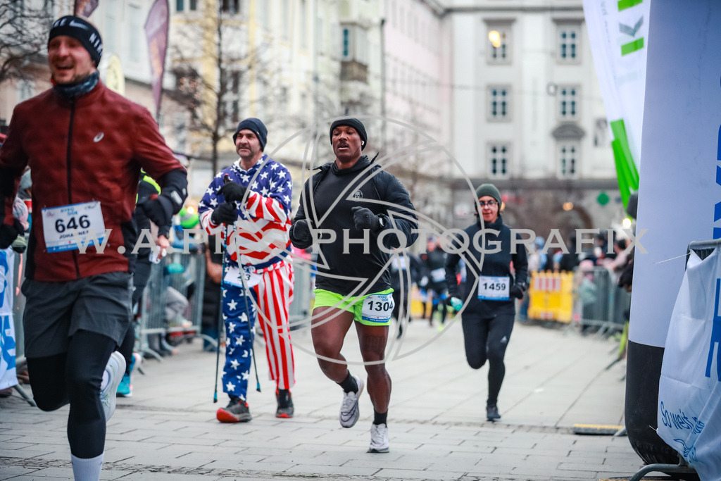 SILVESTERLAUF LINZ 25 | Linz, AUSTRIA, 31. Dezember 25, TRIRUN SILVESTERLAUF LINZ 25 , Image shows: 
Photo: WAPICS / BINDER Manuel