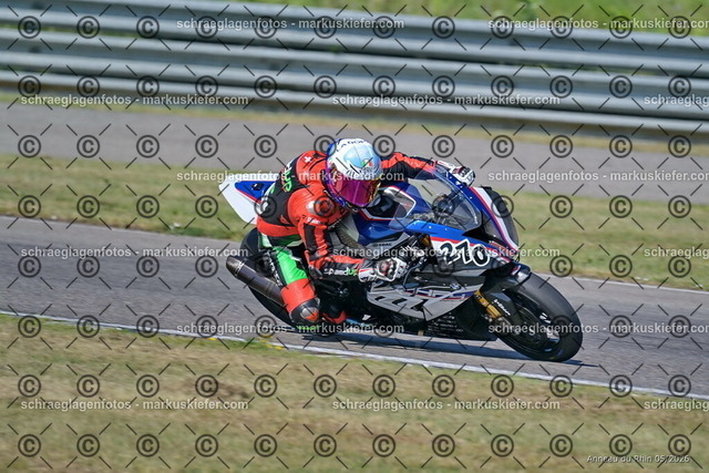 26BT02-0071 | markuskiefer.com - Realisiert mit Pictrs.com