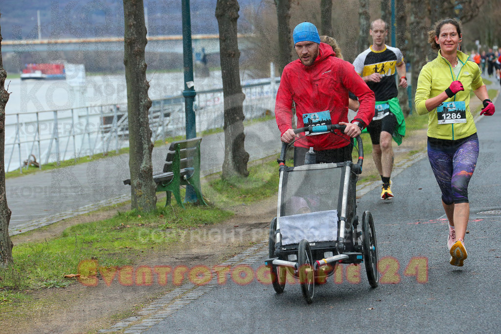 221231_1020_EX1_6649 | Sportfotografie im Rhein-Sieg Kreis, Köln, Bonn, NRW, Rheinland Pfalz, Hessen, etc. Unser Tätigkeitsfeld umfasst den Laufsport vom Volkslauf über den Marathon, Duathlon, Triathon bis zum Ultralauf wie Kölnpfad Ultra oder Schindertrail.