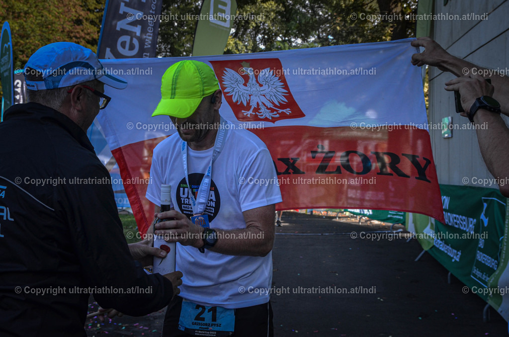 finish-64 | ultratriathlon