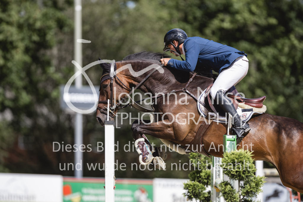 230826_Delbrueck_Youngster-M-563 | Deine schönsten Turniermomente als professionelle Fotos! Entdecke hochwertige Pferdesport-Fotografie im Online-Shop. Jetzt Fotos finden & bestellen!