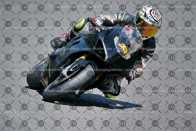 25bt04-0627 | markuskiefer.com - Realisiert mit Pictrs.com