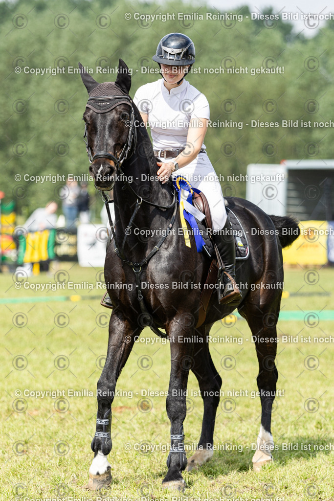 CL5A3031 | Emilia Reinking Fotografie - Realisiert mit Pictrs.com