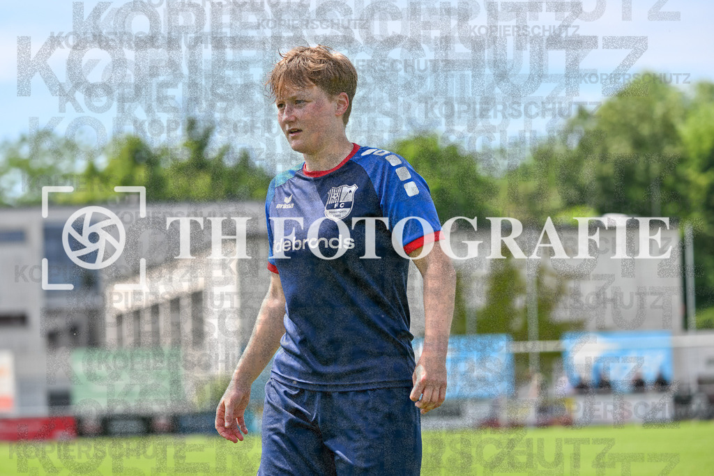 GER, FC Hauingen - SV Waldhaus, Frauen-Fussball, Rothaus Bezirkpokal, Finale, Saison 2024/2025, 29.05.2025 | Luise Hildebrand (FC Hauingen, #09)GER, FC Hauingen - SV Waldhaus, Frauen-Fussball, Rothaus Bezirkpokal, Finale, Saison 2024/2025, 29.05.2025Foto: TH Fotografie/Thomas Hess