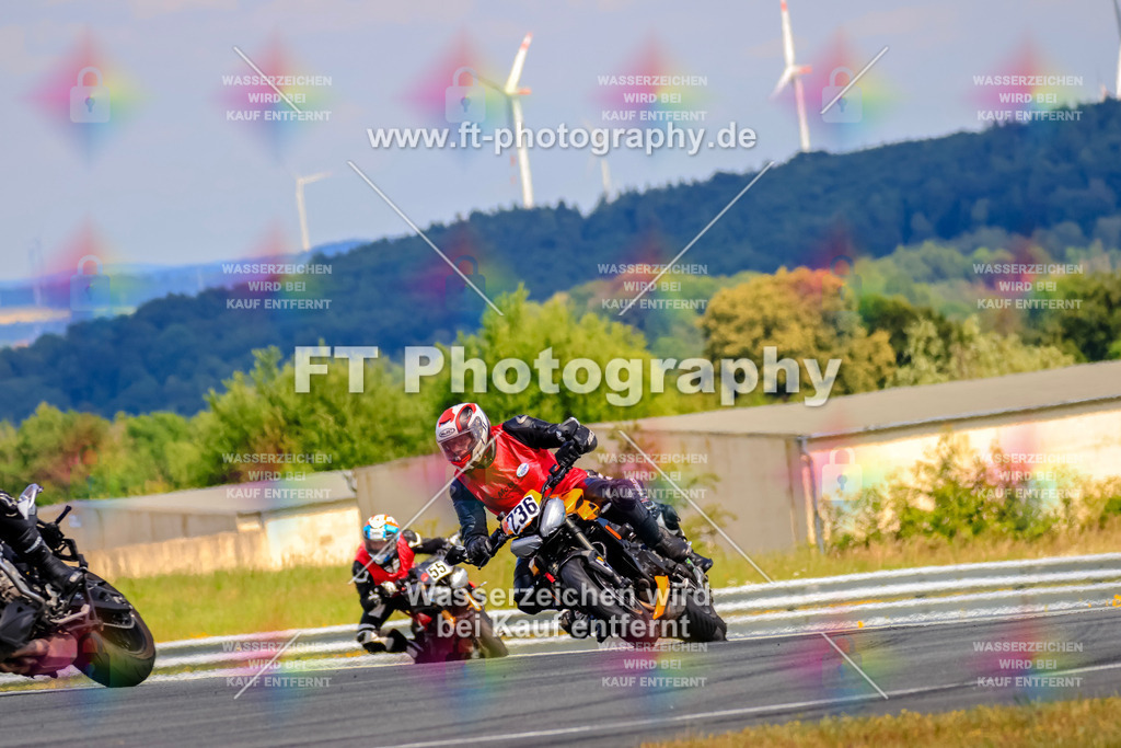 _TCM5279 | Hier findet Ihr Bilder von Touristenfahrten auf der Nürburgring Nordschleife oder von anderen Veranstaltungen die ich besucht habe. Viel Spass beim Durch Schauen 