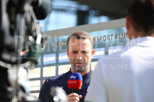 Grazer AK 1902 vs WSG Tirol – Austrian Bundesliga | Graz, Austria, 02.MAY.26 - SOCCER - ADMIRAL Bundesliga, Qualification Group, Grazer AK 1902 vs WSG Tirol. The image shows head coach Ferdinand Feldhofer (GAK) during an interview.
