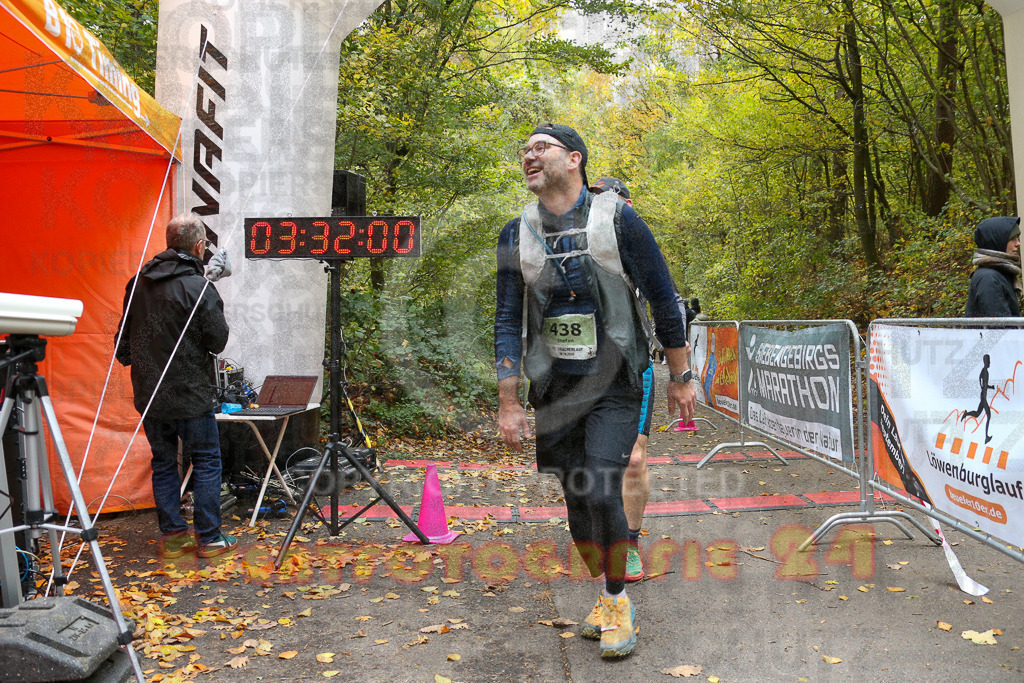 251026_1333_EX1_3633 | Sportfotografie im Rhein-Sieg Kreis, Köln, Bonn, NRW, Rheinland Pfalz, Hessen, etc. Unser Tätigkeitsfeld umfasst den Laufsport vom Volkslauf über den Marathon, Duathlon, Triathon bis zum Ultralauf wie Kölnpfad Ultra oder Schindertrail.