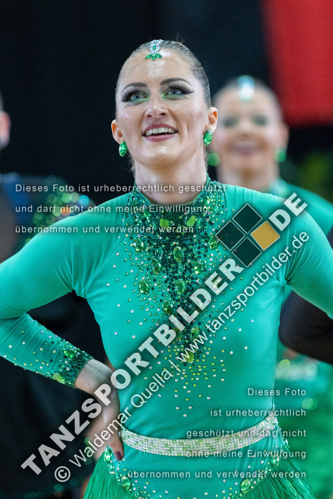 20230423-01436 | Hier finden Sie Tanz Bilder vom Latein und Standard Formationen tanzen. Sportbilder vom Tanzsport. Schöne Fotos und von Weltmeisterschaft, Europameisterschaft, Bundesliga, Regionalliga, Oberliga und Landesliga sowie von GOC Stuttgart, DanceComp, WM Bremen