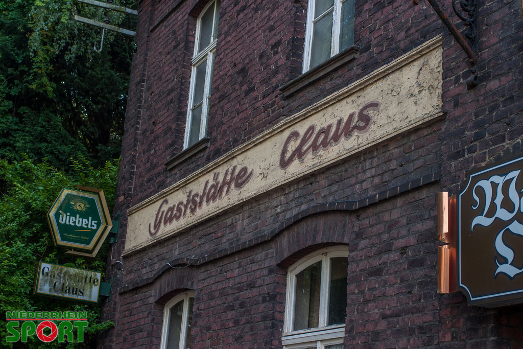 WacholderBrennerei_Claus_290722_09 | Bildergalerie von Sport-Ereignissen aber auch von weiteren spannenden Dingen - nicht nur vom Niederrhein. In Anlehnung an den bekannten Spruch von Hanns Dieter Hüsch heißt das Motto: "Niederrhein ist überall".  - Realisiert mit Pictrs.com