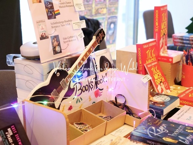 P1405564 | Fotografie für »mehr« Persönlichkeit ... von Anfang an - authentisch natürlich emotional - Geburt, Kinder und Familie, Entrepreneure, Kreative, Kamera-Scheue, Interessierte. Mit Empathie und ohne Posen erstelle ich Bilder mit "Wieder-Erkennungs-Gefühl".