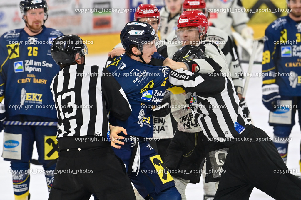 EK Zeller Eisbären vs. HDD Jesenice 1.10.2022 | #11 Ban Daniel, BERGANT Anze, KANYO Tamas, Referees, #47 Glavic Gasper, Faustkampf, #40 Blomberg Niki, #91 Jezovsek Zan, #26 Rep Ozbej, #9 Rajsar Patrik, #44 Planko David, #5 Laurin Müller