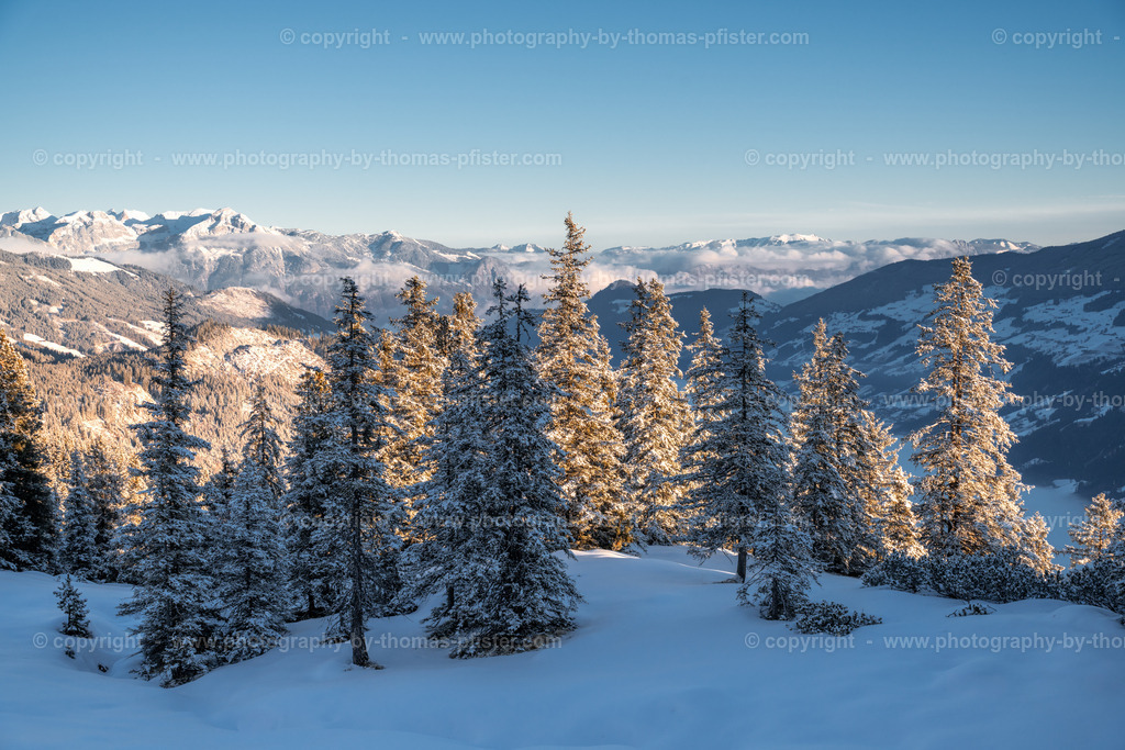 Winterwandern Hochzillertal copyright  Thomas Pfister-29 | PHOTOGRAPHY BY THOMAS PFISTER