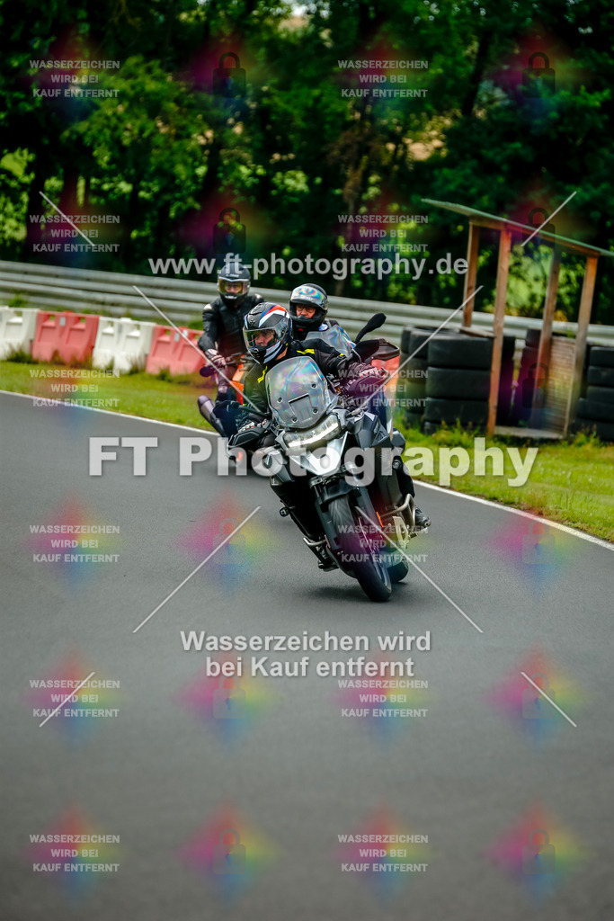 VBK-3643 | Hier findet Ihr Bilder von Touristenfahrten auf der Nürburgring Nordschleife oder von anderen Veranstaltungen die ich besucht habe. Viel Spass beim Durch Schauen 