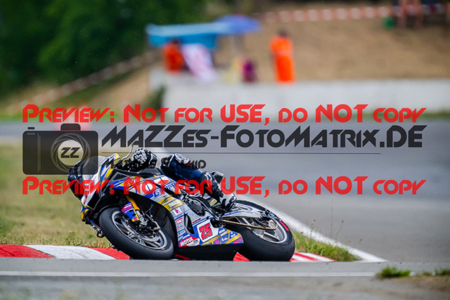 MaZZes_FotoMatrix_220723_5263 | IDM1000