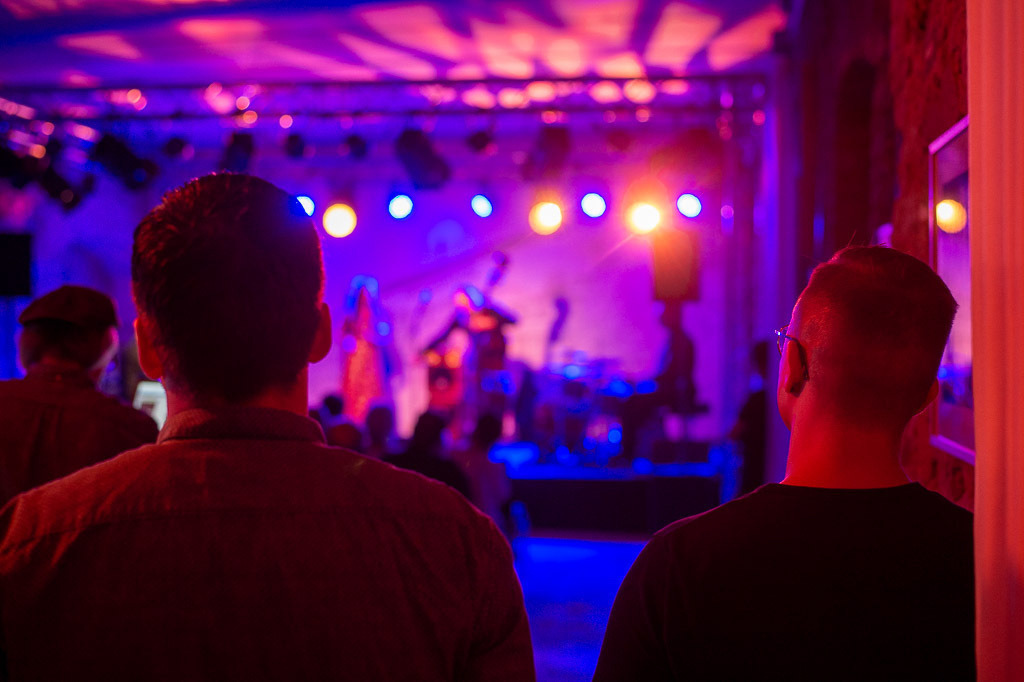 Maria Markesini Konzert | Maria Markesini meets Klazz Brothers im Forte Belvedere Leisnig zum Festival Hallo Leisnig 2022. - Realisiert mit Pictrs.com