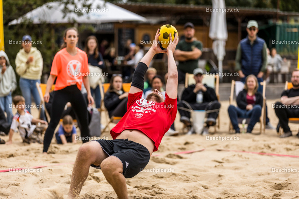 2025-200083466-Strandvölkerball-WM |  24.08.2025; Berlin Foto: Gerold Rebsch - www.beachpics.de