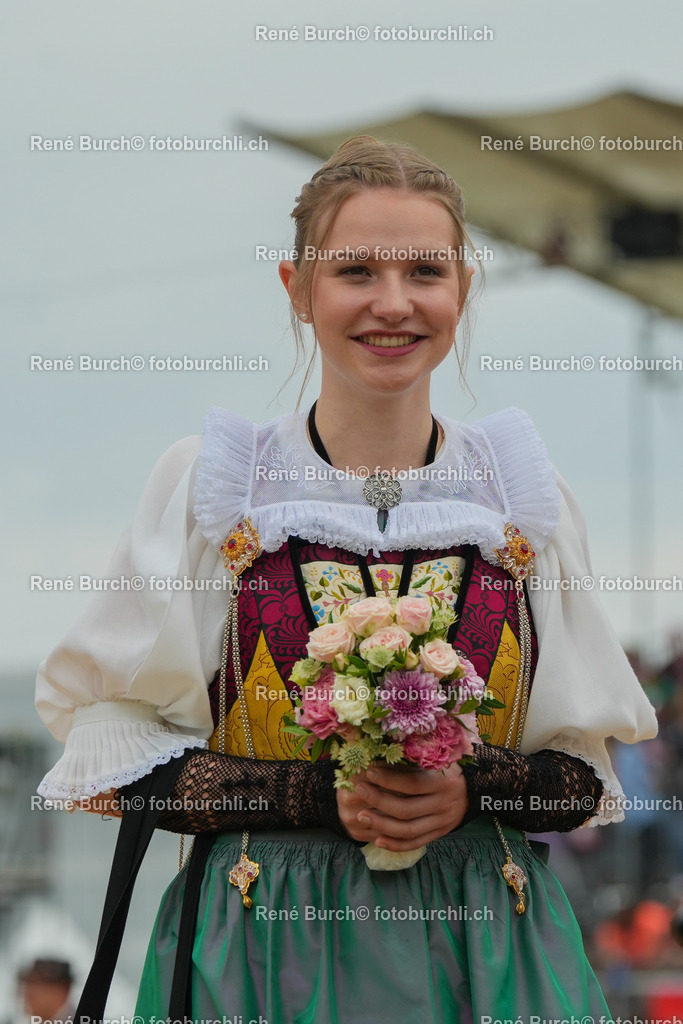 RB_07853 | René Burch leidenschaftlicher Fotograf aus Kerns in Obwalden.  Hier finden sie Sport, Landschaft und Natur Fotografie.
 - Realisiert mit Pictrs.com