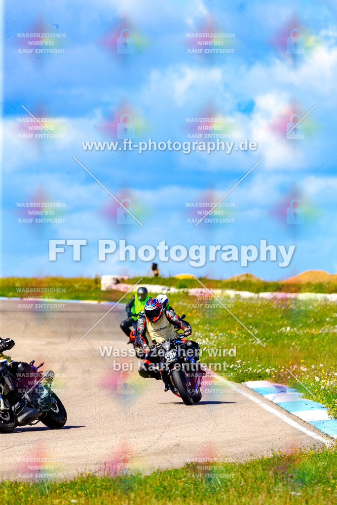 095-5959 | Hier findet Ihr Bilder von Touristenfahrten auf der Nürburgring Nordschleife oder von anderen Veranstaltungen die ich besucht habe. Viel Spass beim Durch Schauen 