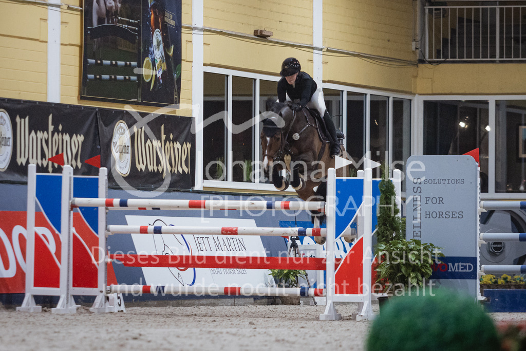 230211_Warstein_S1-StilSpr-315 | Deine schönsten Turniermomente als professionelle Fotos! Entdecke hochwertige Pferdesport-Fotografie im Online-Shop. Jetzt Fotos finden & bestellen!