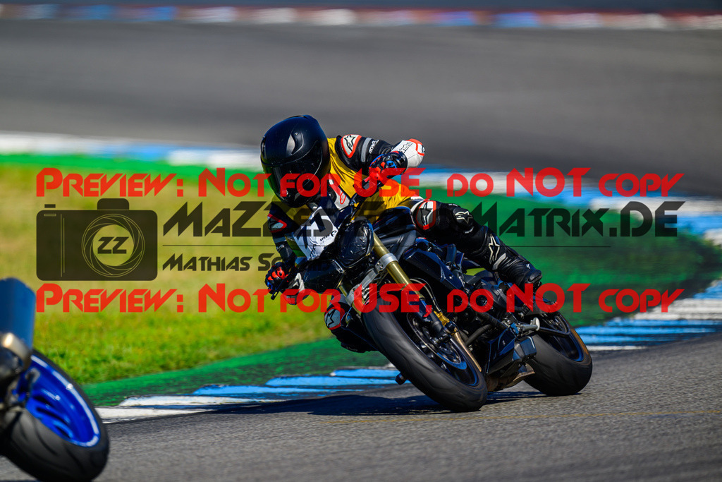 MaZZes_FotoMatrix_240520_6007705_9772 | INST