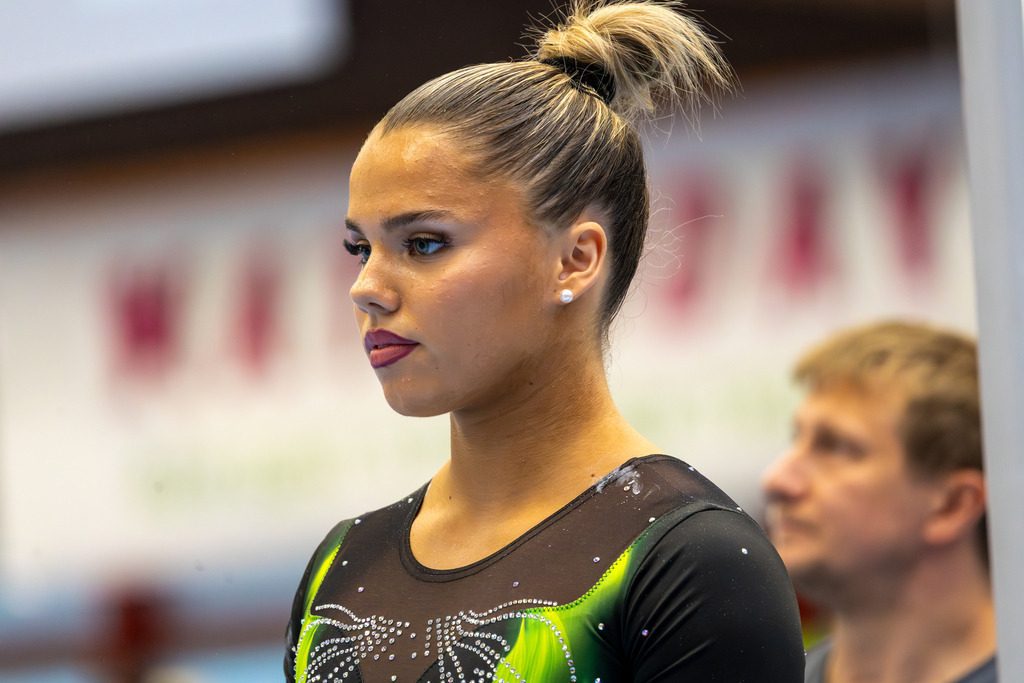 Deutsche Turnliga DTL (Bundesliga) der Frauen, 3. Wettkampftag 2025 in Ketsch***Bild: Samira Raffin (TSV Tittmoning-Chemnitz) | Deutsche Turnliga DTL (Bundesliga) der Frauen, 3. Wettkampftag 2025 in Ketsch***Bild: Samira Raffin (TSV Tittmoning-Chemnitz) - Realisiert mit Pictrs.com