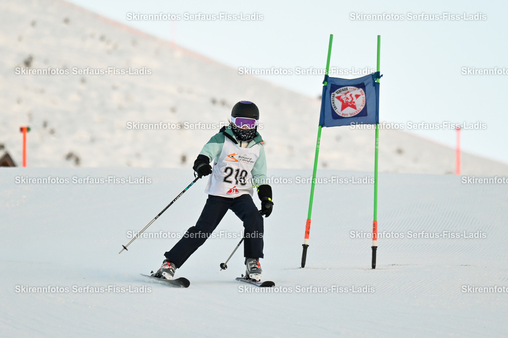 SRS_26.12.2025_0112 | SRS_26.12.2025_0112 - Realisiert mit Pictrs.com