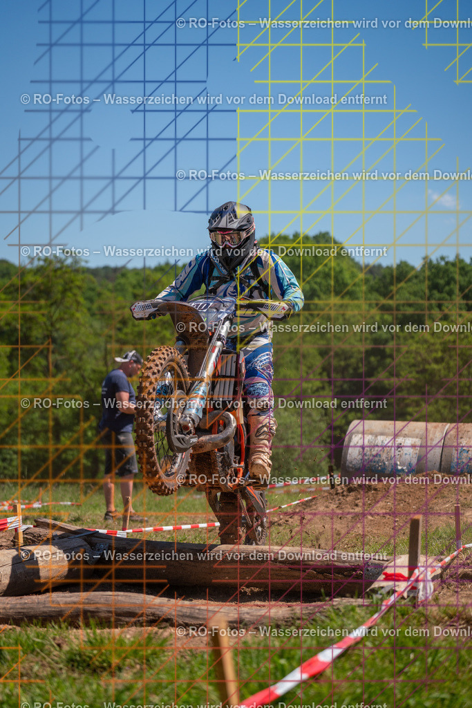 Wolfshausen 2 Lauf -244 | Sportfotografie von RO-Fotos: Motorsport, Motocross, Enduro, Laufveranstaltungen und Triathlon. Professionelle Fotos von Sportlern und Events. - Realisiert mit Pictrs.com