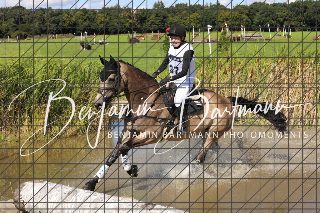 AZ2A0130 | Benjamin Bartmann Photomoments