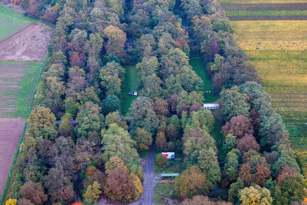 Palatina Bogenschützen http://www.palatina-bogenschuetzen.de/ | Luftbild: Palatina Bogenschützen http://www.palatina-bogenschuetzen.de/ in Insheim im Bundesland Rheinland-Pfalz in Deutschland. Foto: IMG_60423.jpg vom 22.10.2013 durch Werner Riehm/FLY-FOTO.de - Realisiert mit Pictrs.com