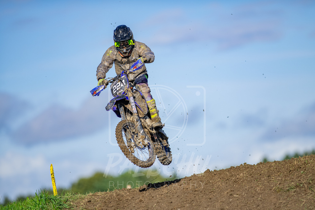 BYR85 (463) | Paeschuphoto Shop - Wer nicht sucht der auch nicht findet.Ob Motocrossbilder oder von einem besuchtem Spiel, Hauptsache Action. - Realisiert mit Pictrs.com