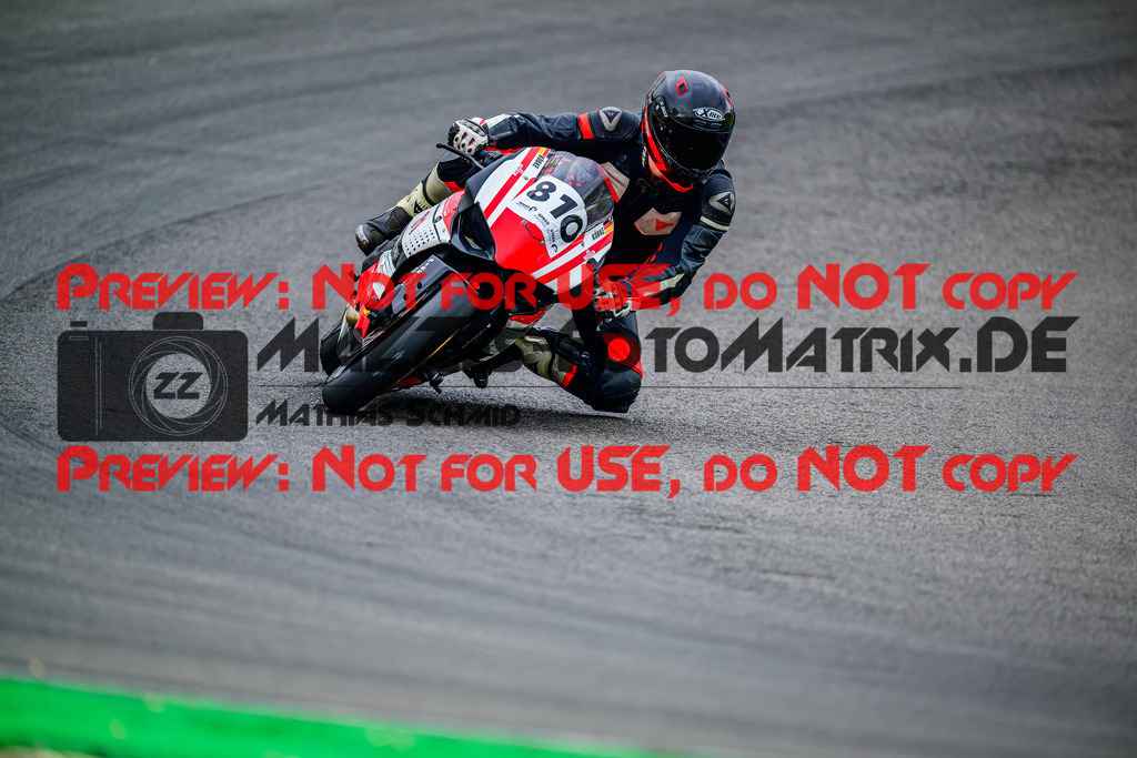 MaZZes_FotoMatrix_240614_6007705_4942 | ROT