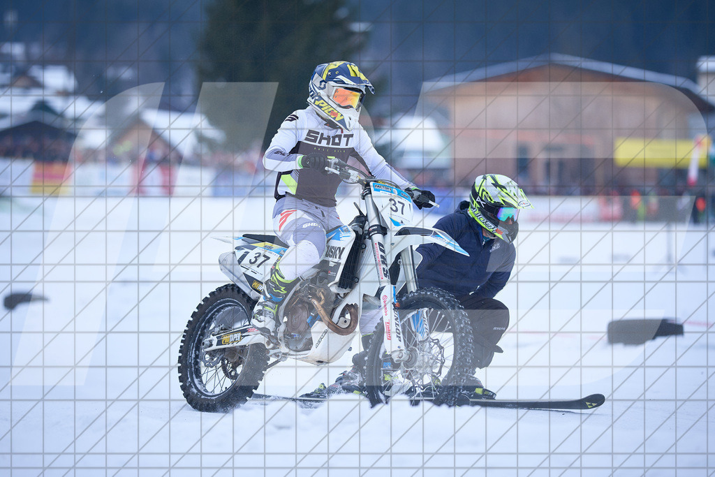 11. Holzknecht Skijöring | Skijöring am 24.01.2026: 11. Holzknecht Skijöring in Gosau am Dachstein, Oberösterreich, ÖsterreichFoto: © 2026 Martin Bihounek | mb-creative.eu